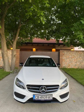 Mercedes-Benz C 220 AMG 4Matic, снимка 2