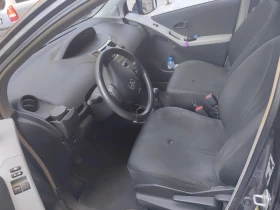 Toyota Yaris 1.0 I VVT-i + LPG, снимка 7