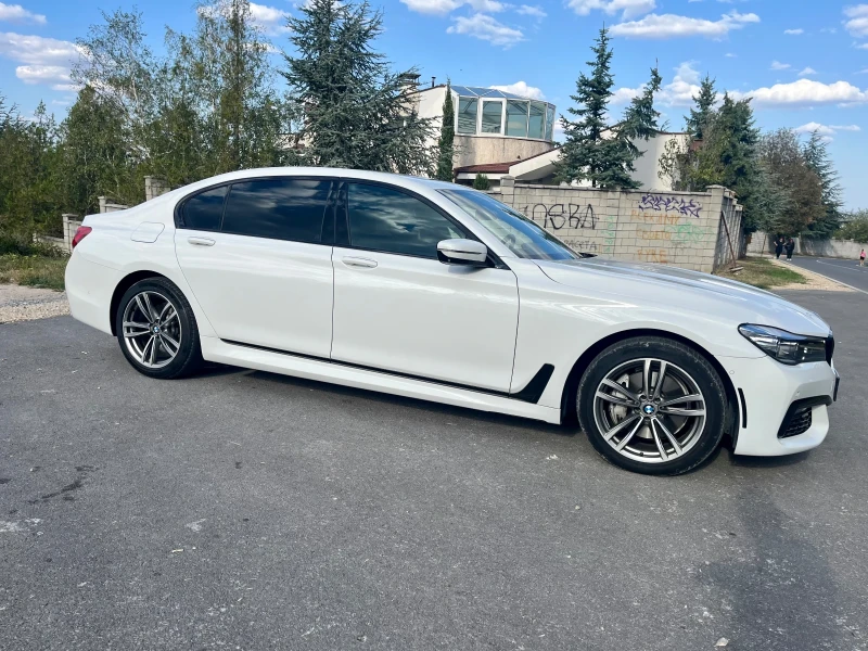 BMW 740 iL, снимка 2 - Автомобили и джипове - 47334678