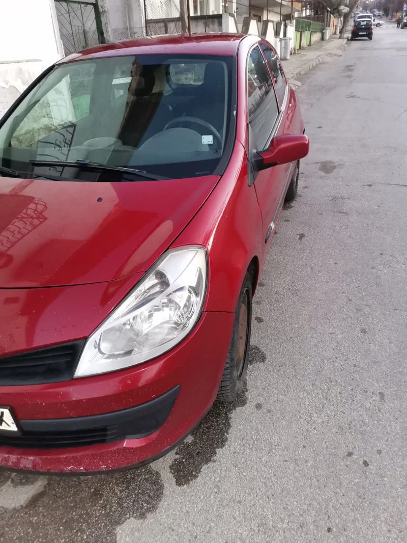 Renault Clio 1.5DCI, снимка 4 - Автомобили и джипове - 48521489