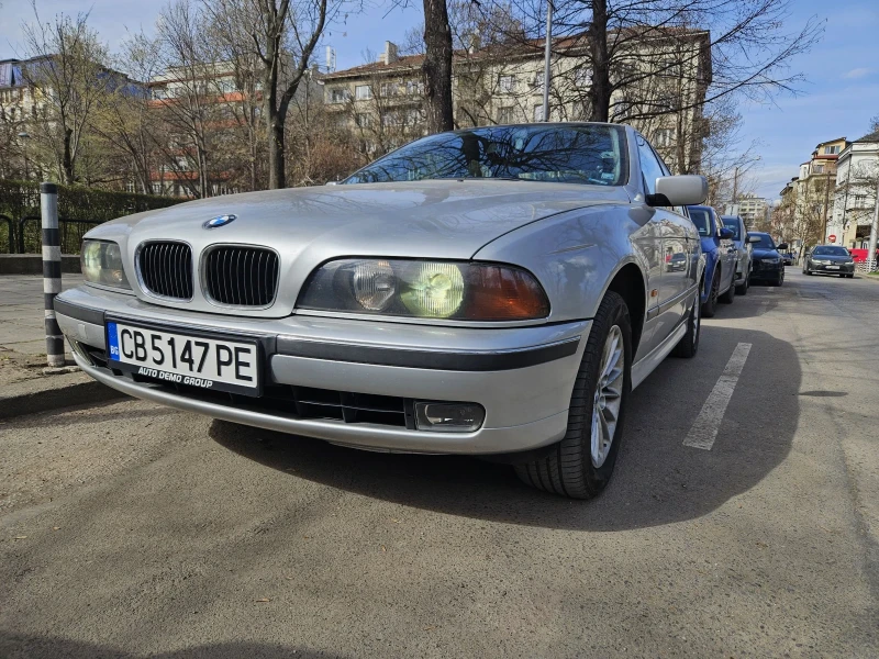 BMW 523, снимка 11 - Автомобили и джипове - 49496020