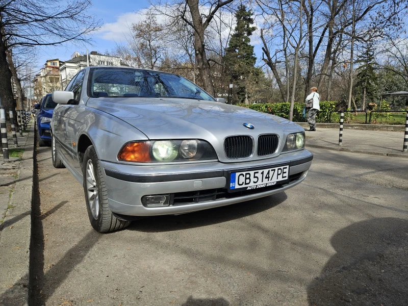 BMW 525, снимка 10 - Автомобили и джипове - 49496020