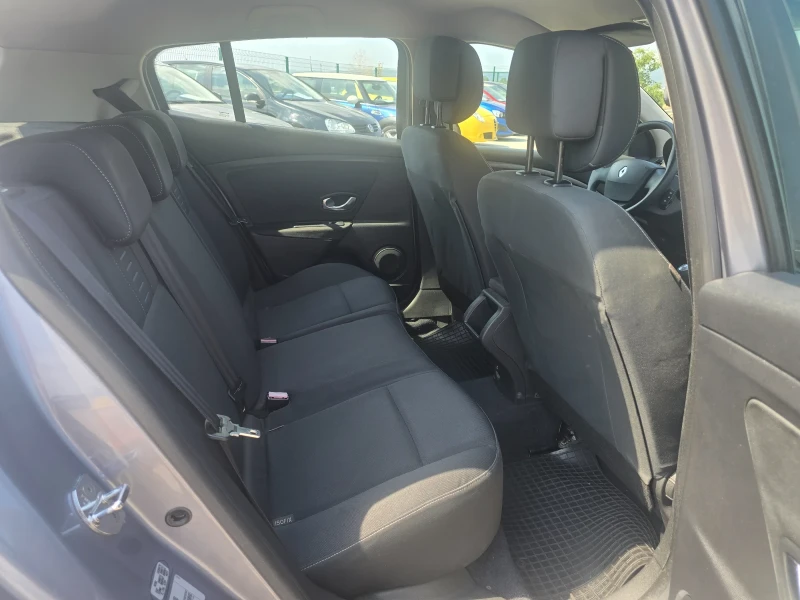 Renault Megane 1.5 dCi 90кс EURO 4, снимка 16 - Автомобили и джипове - 51122059