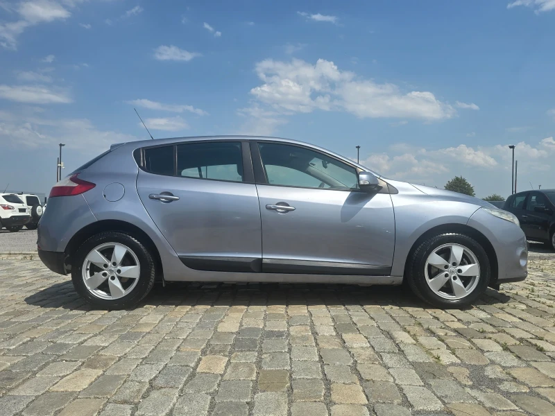 Renault Megane 1.5 dCi 90кс EURO 4, снимка 5 - Автомобили и джипове - 51122059