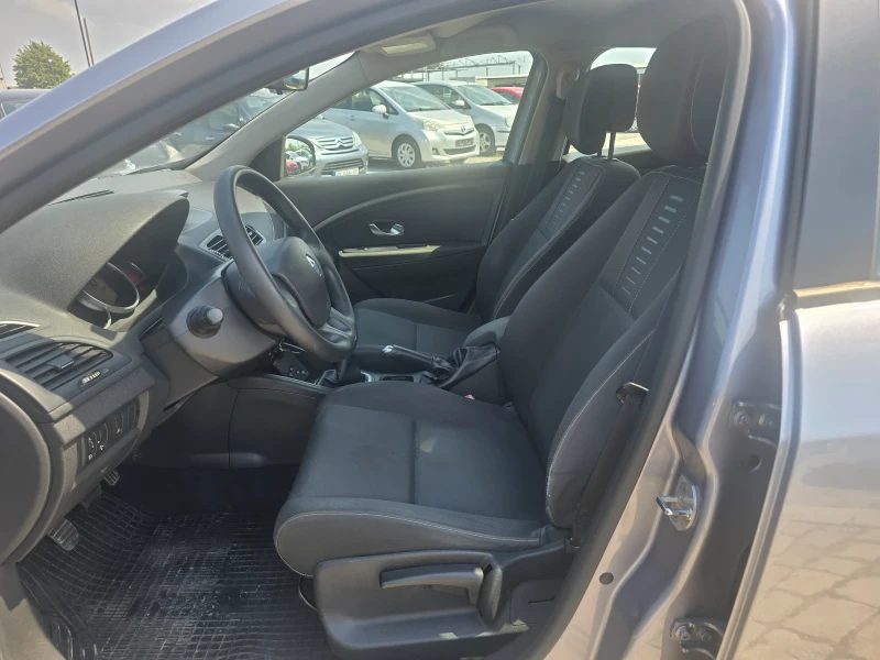 Renault Megane 1.5 dCi 90кс EURO 4, снимка 12 - Автомобили и джипове - 51122059
