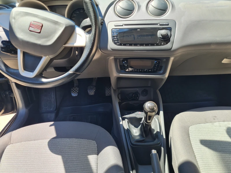 Seat Ibiza, снимка 4 - Автомобили и джипове - 52817006