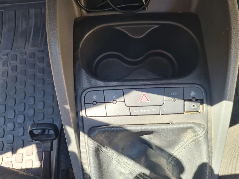 Seat Ibiza, снимка 10 - Автомобили и джипове - 52817006