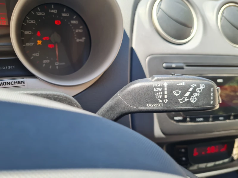 Seat Ibiza, снимка 9 - Автомобили и джипове - 52817006