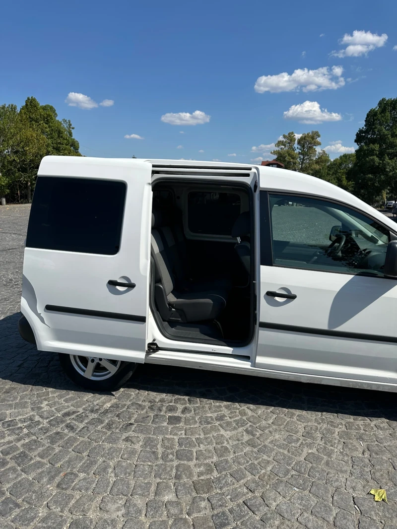 VW Caddy, снимка 7 - Автомобили и джипове - 52369103