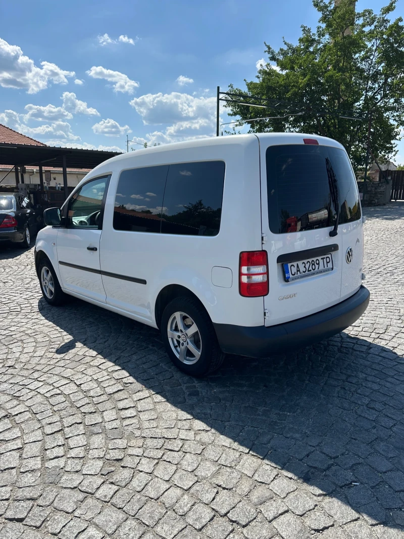 VW Caddy, снимка 4 - Автомобили и джипове - 52369103