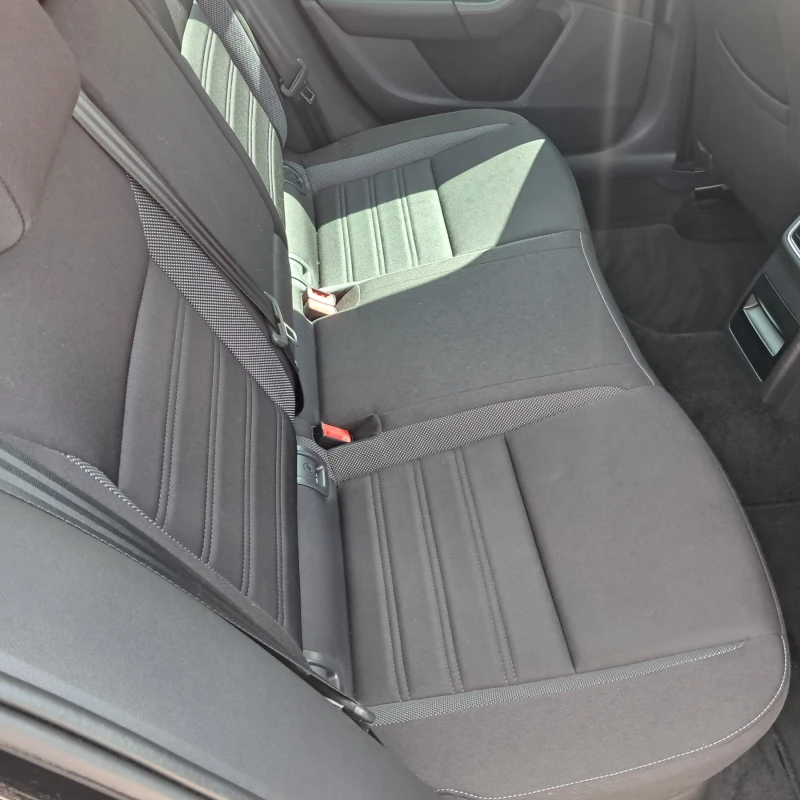 Skoda Octavia, снимка 11 - Автомобили и джипове - 51877626