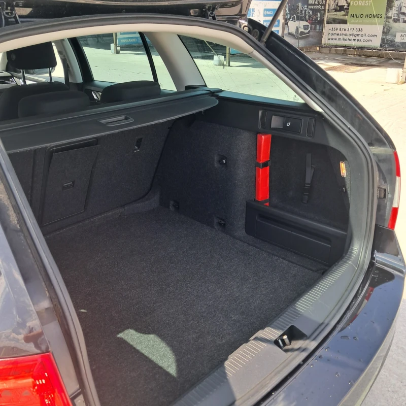 Skoda Octavia, снимка 16 - Автомобили и джипове - 51877626