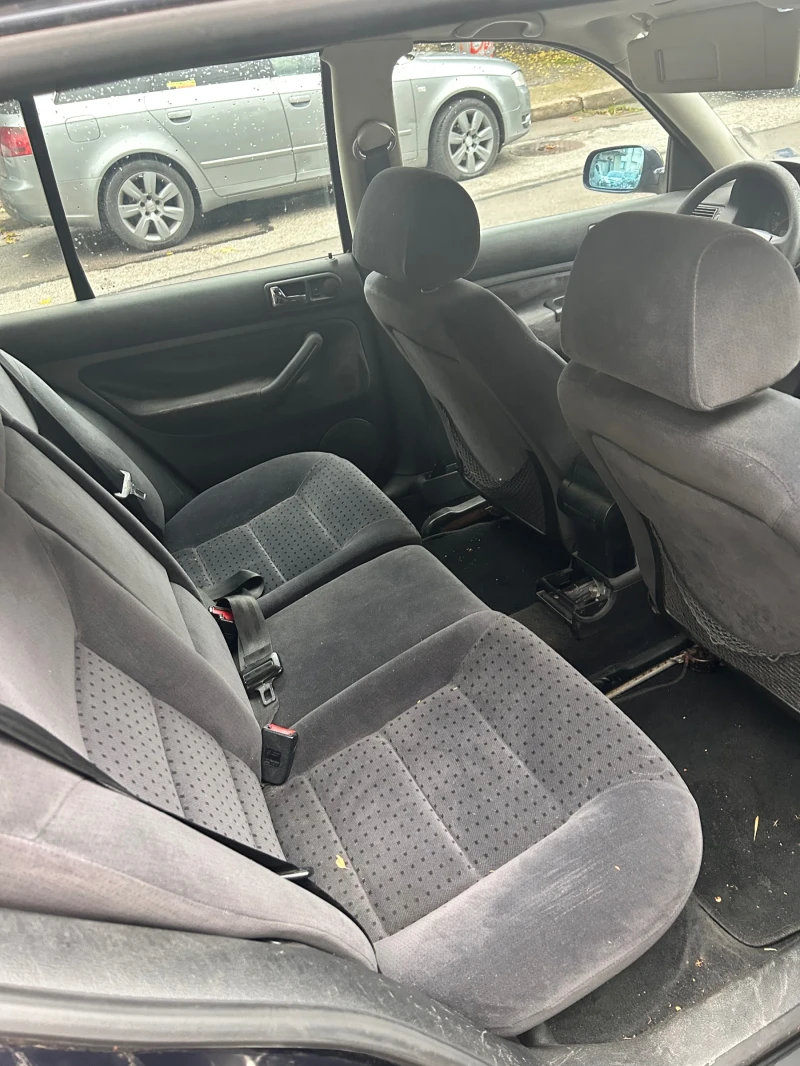 VW Golf, снимка 8 - Автомобили и джипове - 52792915