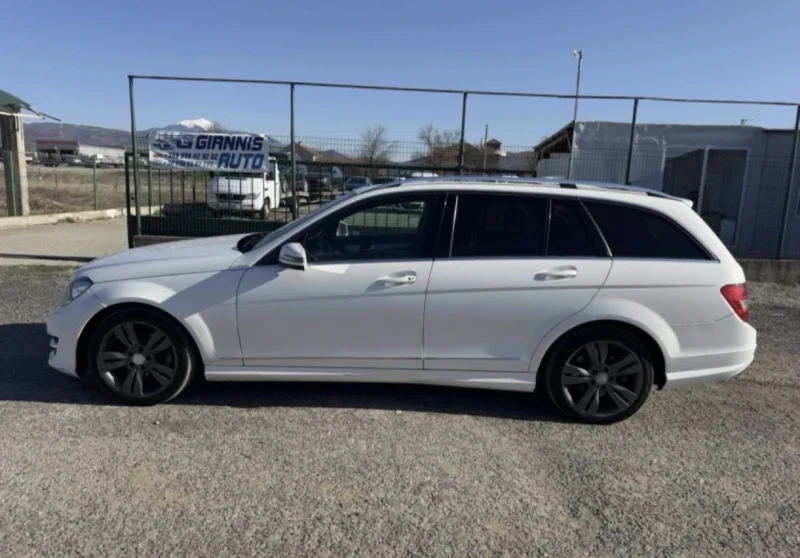 Mercedes-Benz C 220, снимка 3 - Автомобили и джипове - 52832225