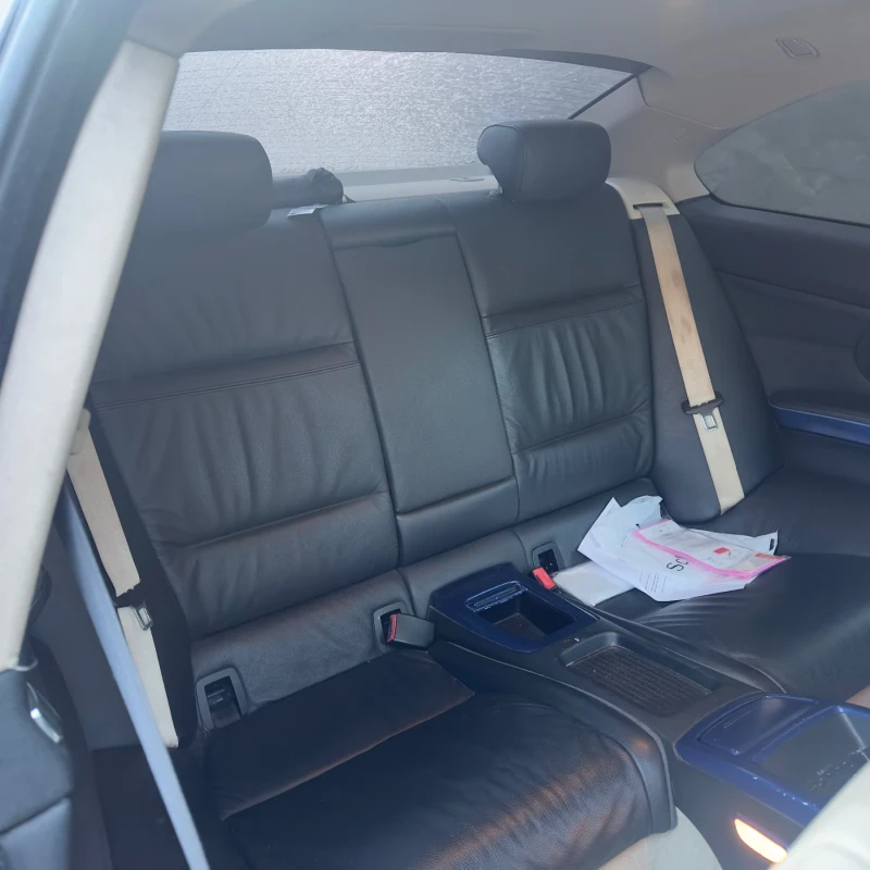 BMW 330 3 Series , снимка 11 - Автомобили и джипове - 52908378