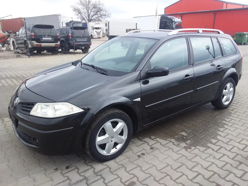 Renault Megane 1.5 , снимка 5 - Автомобили и джипове - 52924715