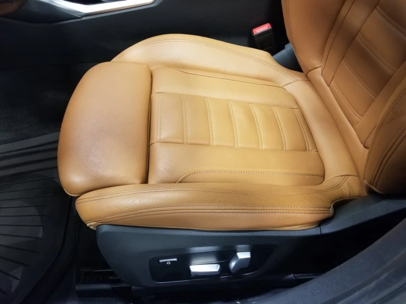 BMW 330 e xDrive * CARFAX * БЕЗ ПЪРВОНАЧАЛНА ВНОСКА, снимка 11 - Автомобили и джипове - 53062694