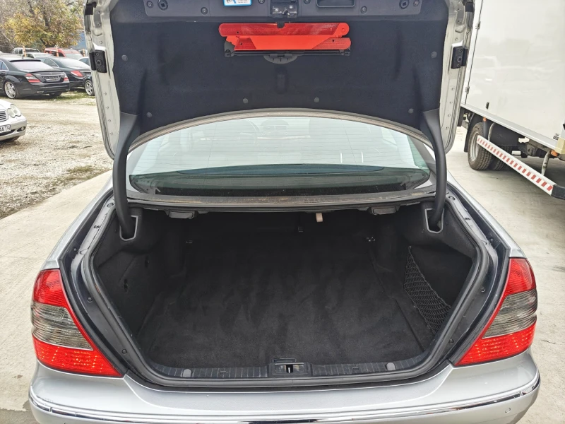 Mercedes-Benz E 220 CDI, фейслифт, снимка 14 - Автомобили и джипове - 53092093