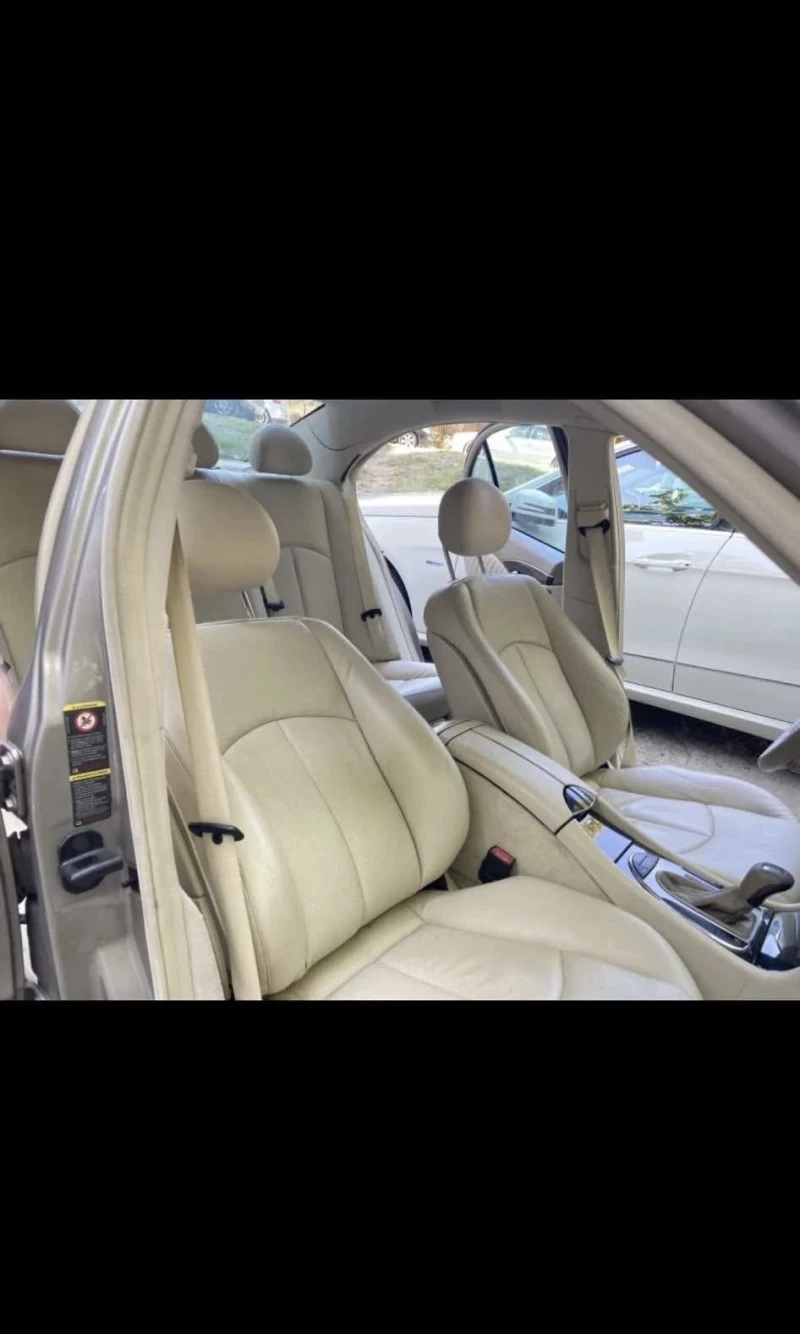 Mercedes-Benz E 220, снимка 5 - Автомобили и джипове - 53273022