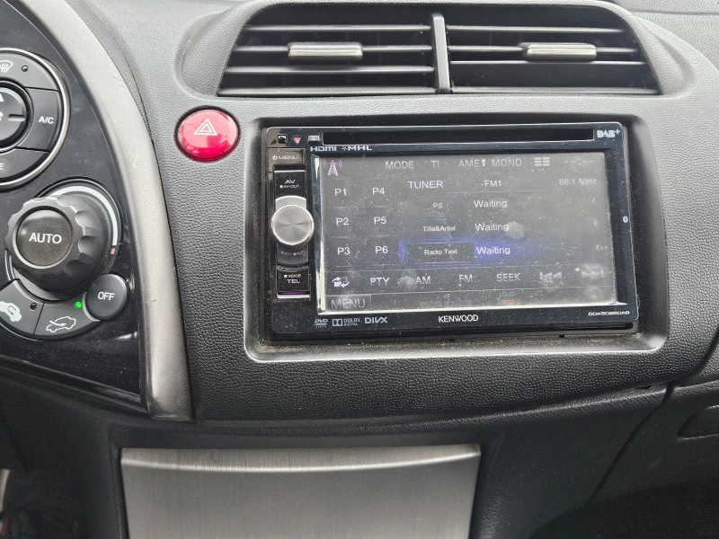 Honda Civic 2.2 i - CTDi, снимка 5 - Автомобили и джипове - 53291272