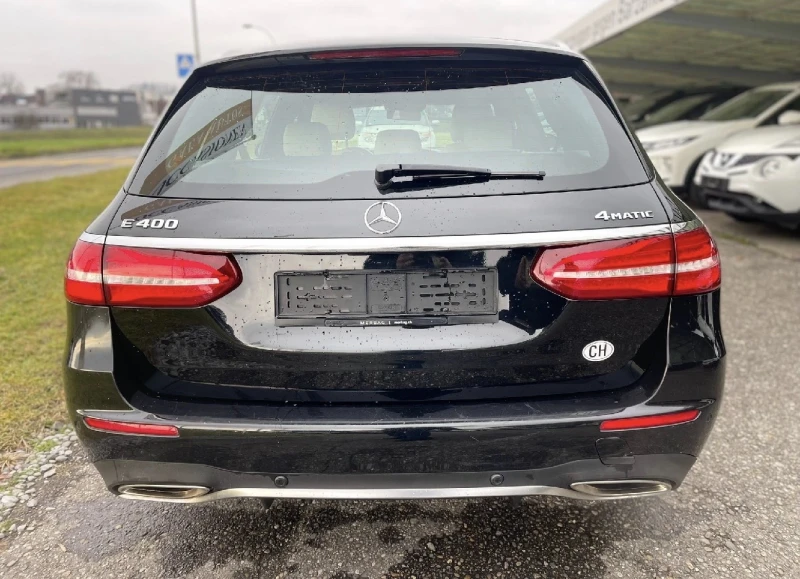 Mercedes-Benz E 400 AMG Line 4 Matic 9G-Tronic, снимка 6 - Автомобили и джипове - 53292150