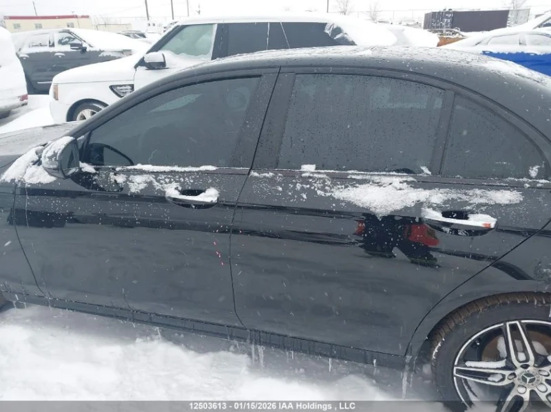 Mercedes-Benz E 300 4MATIC, снимка 12 - Автомобили и джипове - 53577496