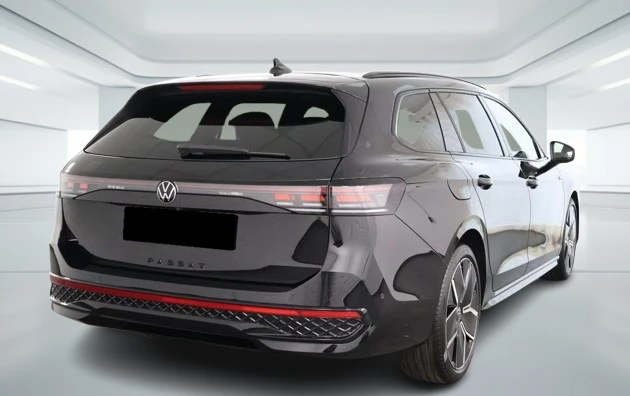 VW Passat Variant 2.0 TDI 4Motion = R-Line = Гаранция - изображение 3
