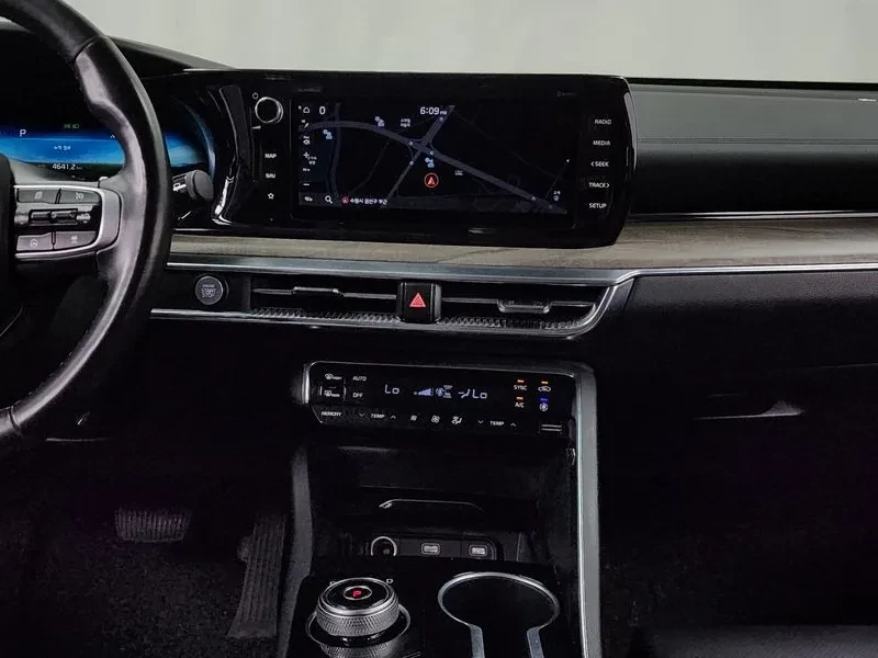 Kia K5 1.6 Turbo Noblesse, снимка 14 - Автомобили и джипове - 55847206