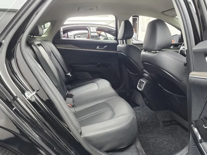 Kia K5 1.6 Turbo Noblesse, снимка 12 - Автомобили и джипове - 55847206