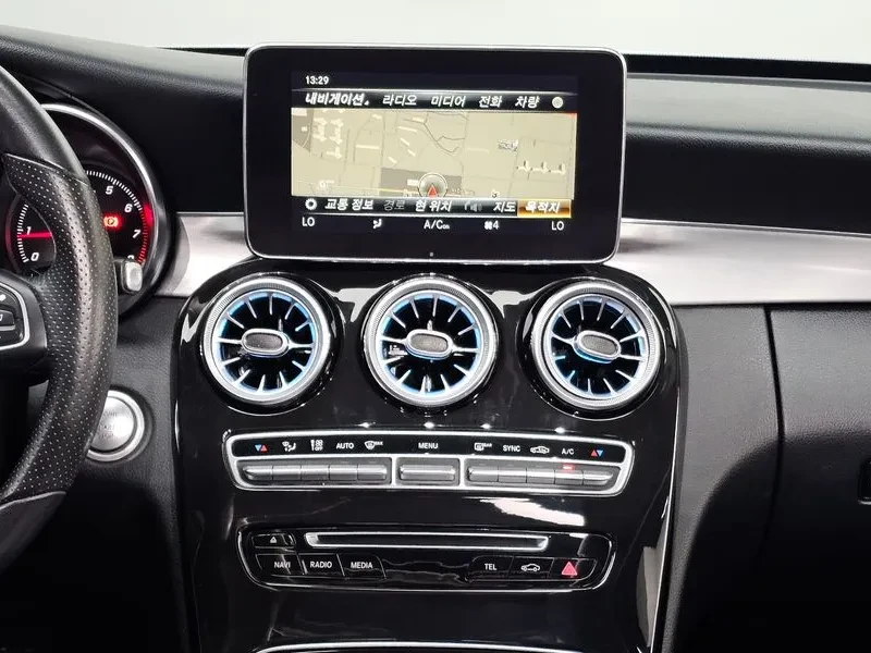 Mercedes-Benz C 200 САМО 30% АВАНС, снимка 15 - Автомобили и джипове - 56251404