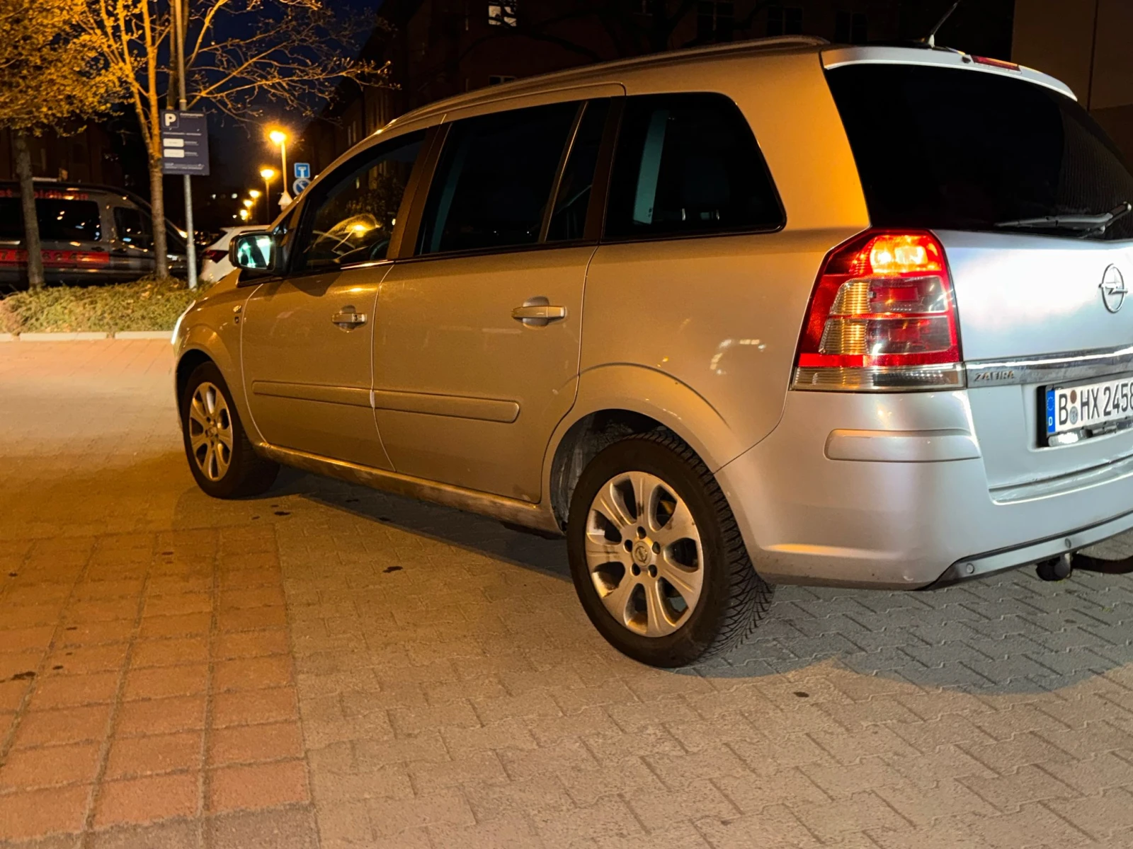 Opel Zafira 1, 6 Turbo SNG - изображение 3