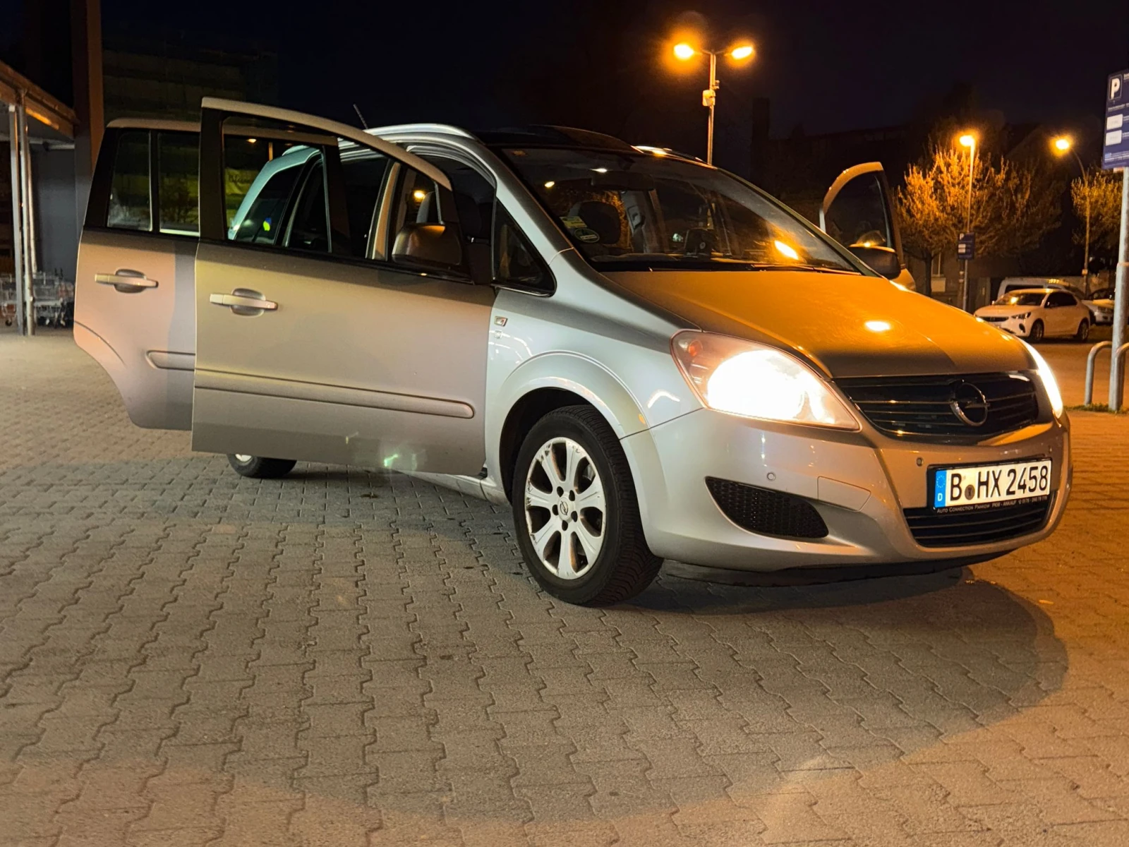 Opel Zafira 1, 6 Turbo SNG - изображение 6