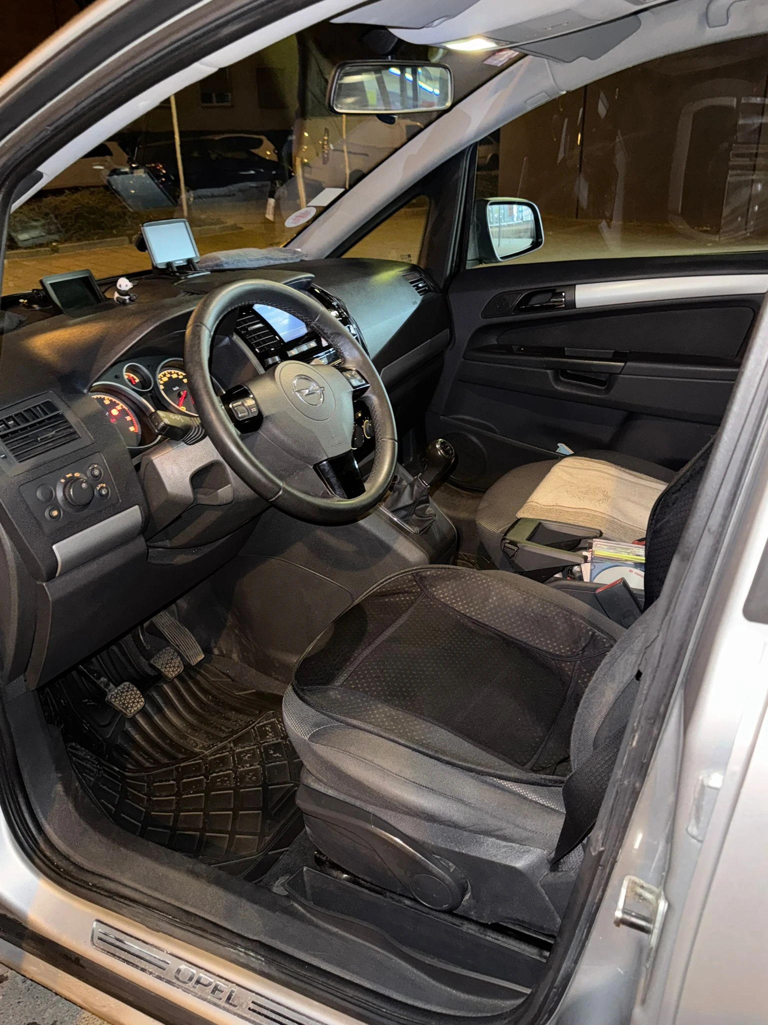 Opel Zafira 1, 6 Turbo SNG - изображение 5