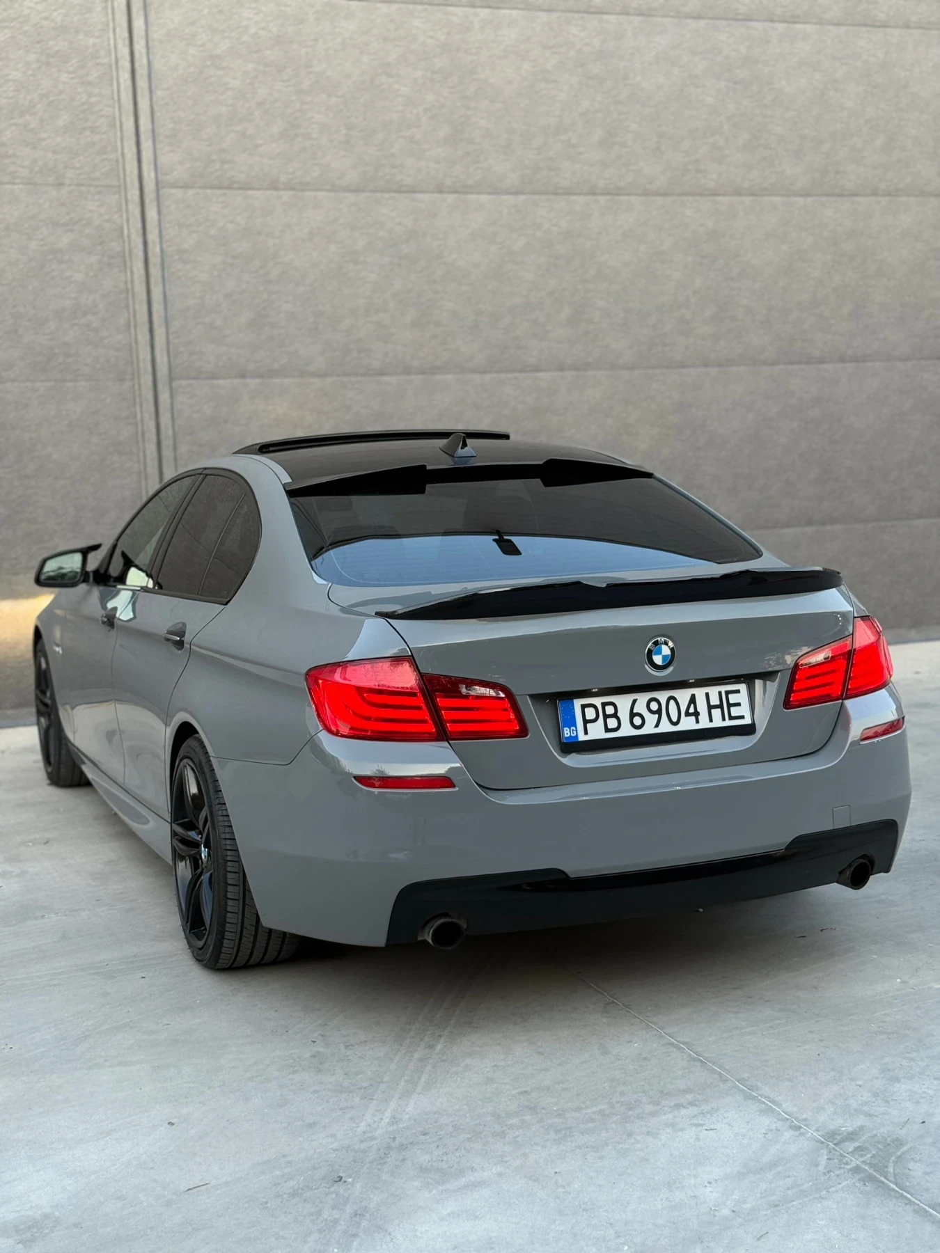 BMW 535 Сервизна история* HeadUp* Keyless* Шибидах* M-pack - изображение 5