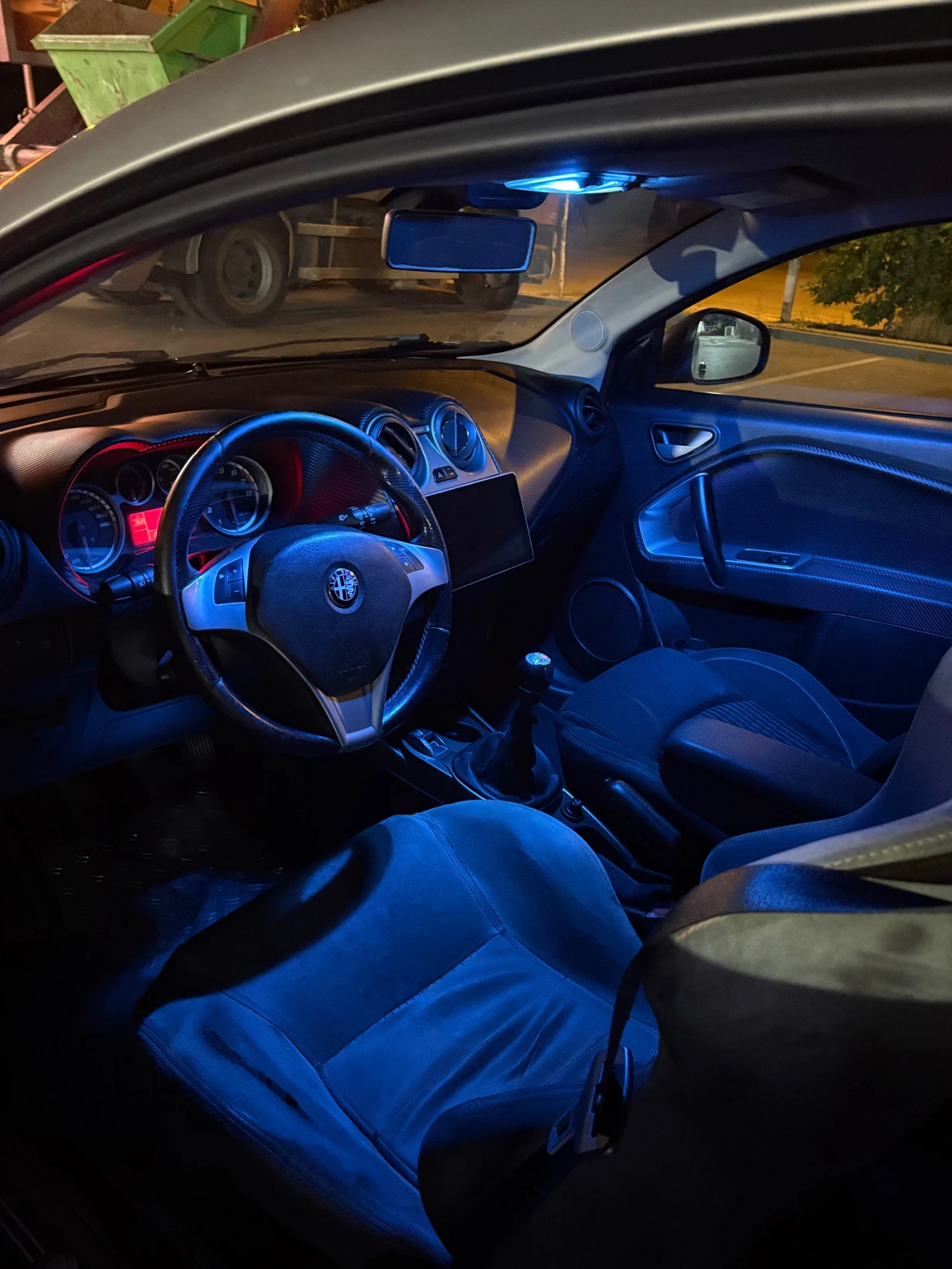 Alfa Romeo MiTo  - изображение 7