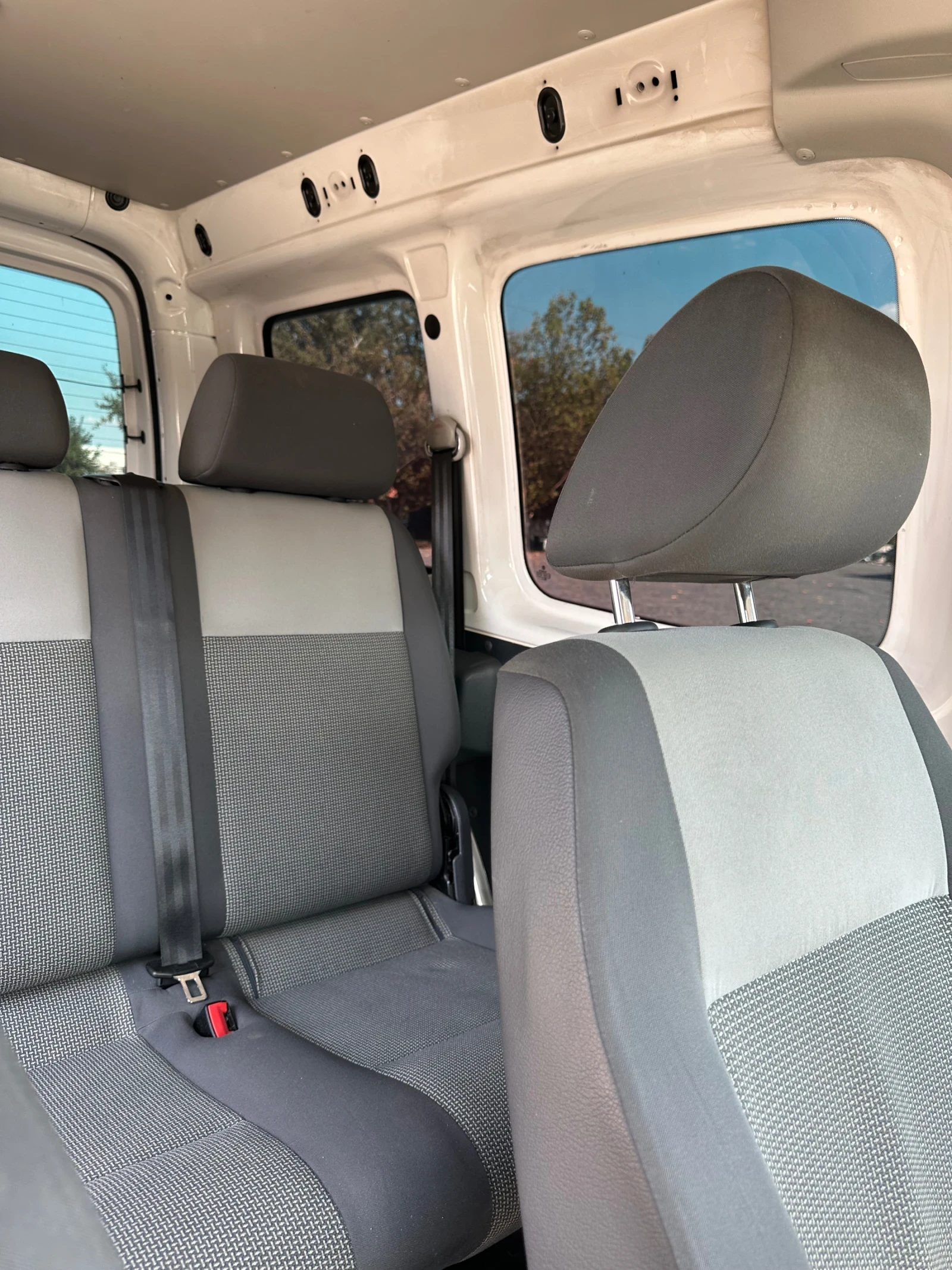 VW Caddy  - изображение 9