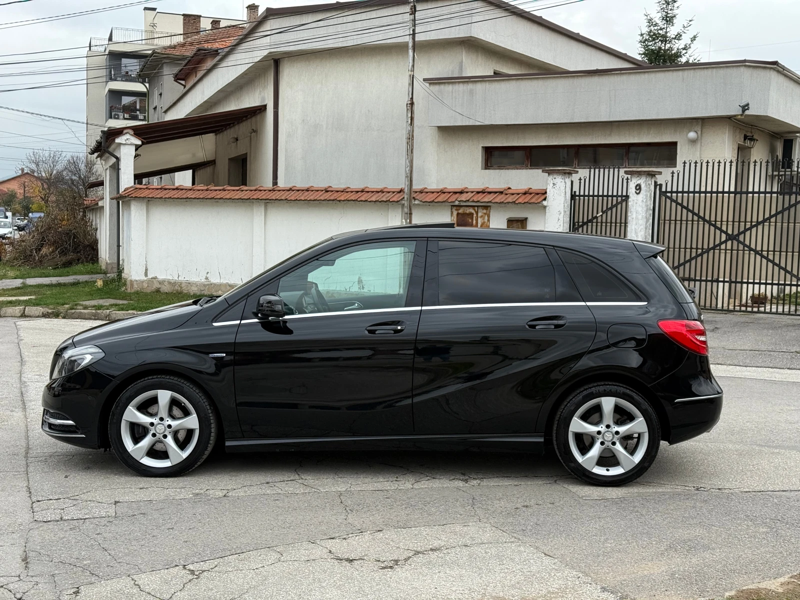 Mercedes-Benz B 200 AVTOMAT-ШВЕЙЦАРИЯ-FULL - изображение 8