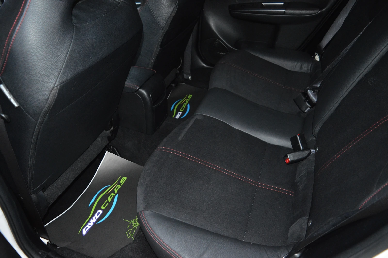 Subaru WRX 2.5 WRX STI ШВЕЙЦАРИЯ - изображение 9