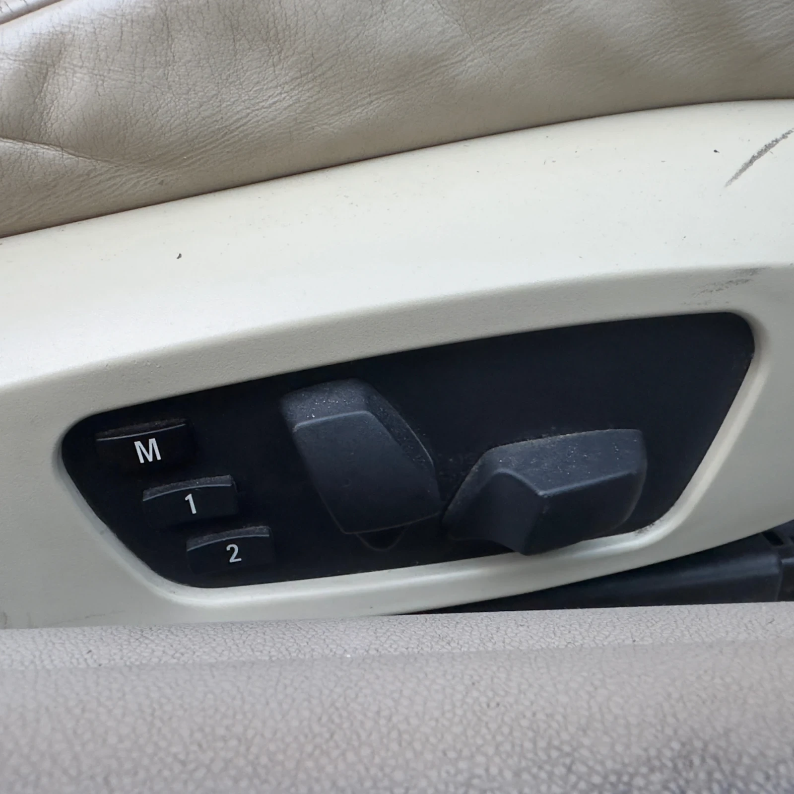 BMW 330 3 Series  - изображение 8