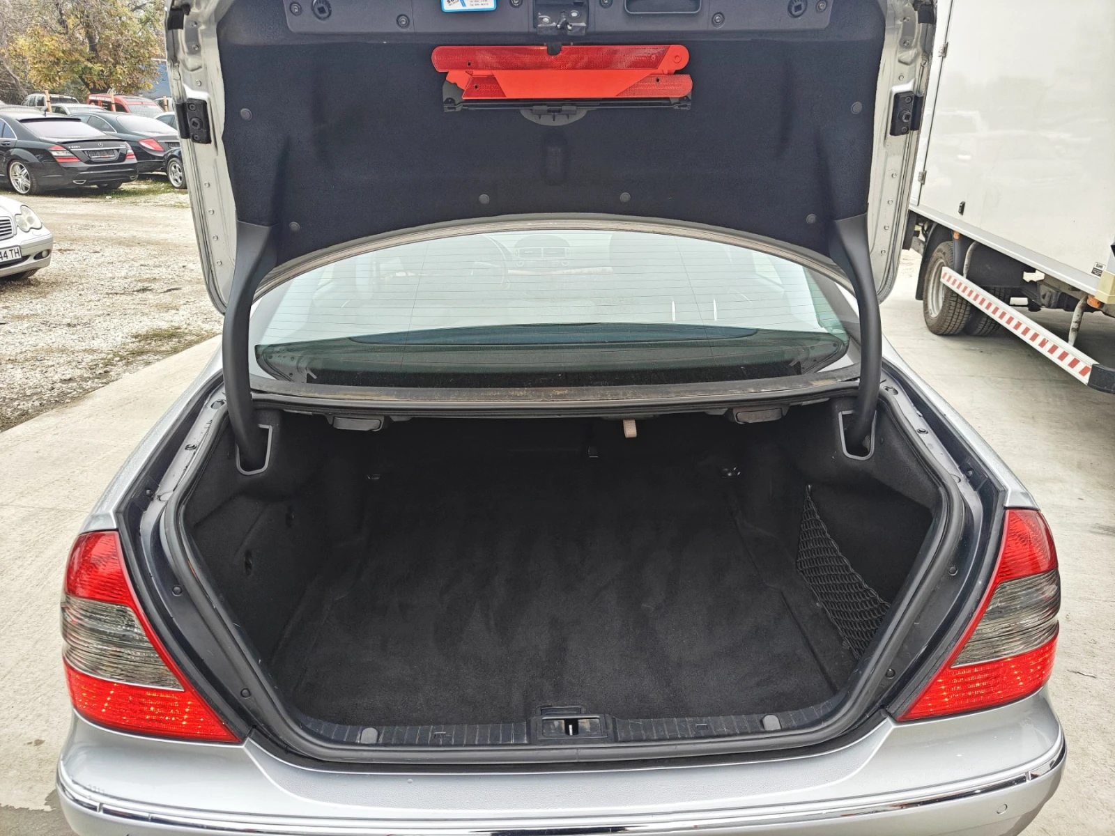 Mercedes-Benz E 220 CDI, �������� | Mobile.bg � ����������� 14
