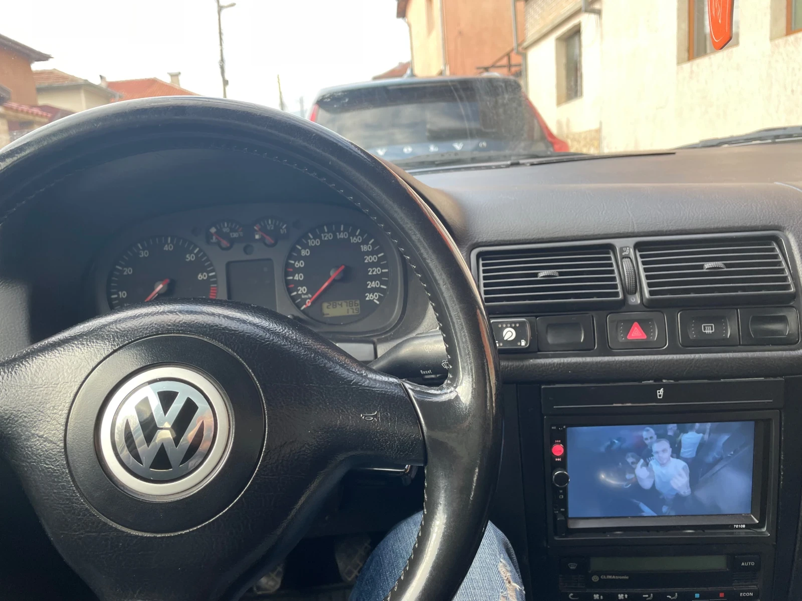 VW Golf 1.8i | Auto.bg — изображение 1