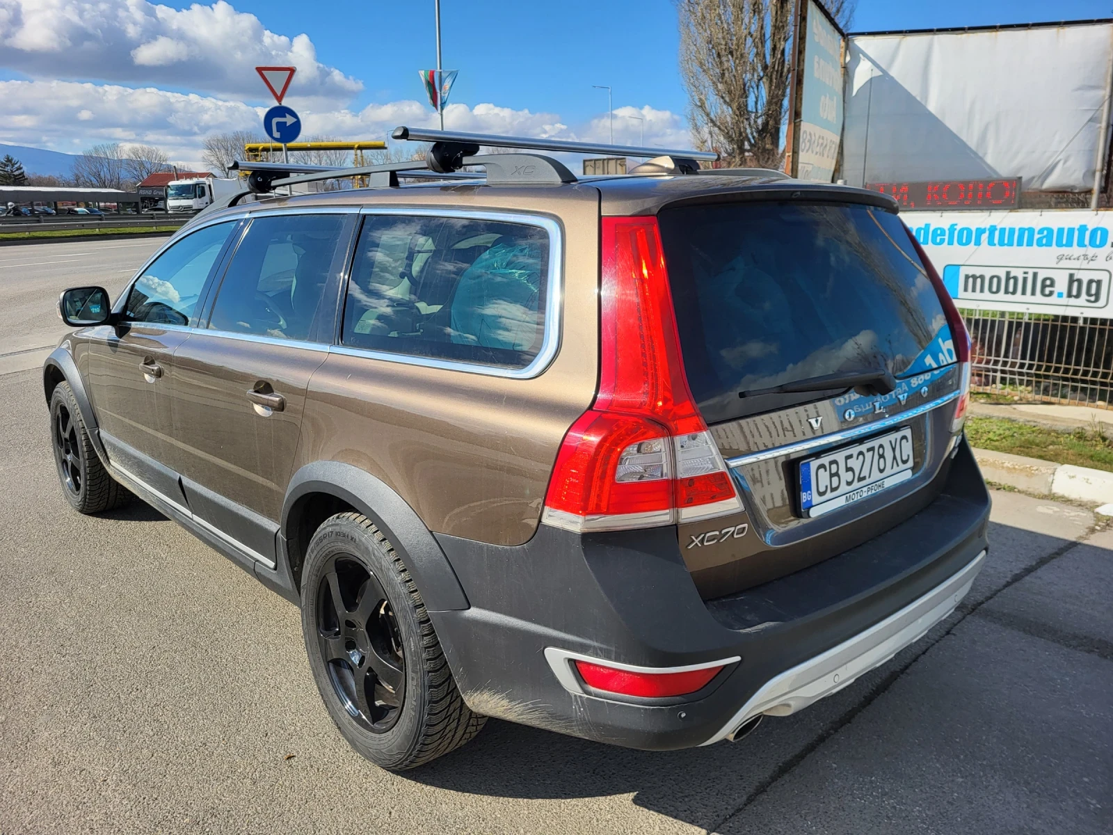 Volvo Xc70 2.4 D5 215 KC AWD EURO 6B 165000 KM ! - изображение 7