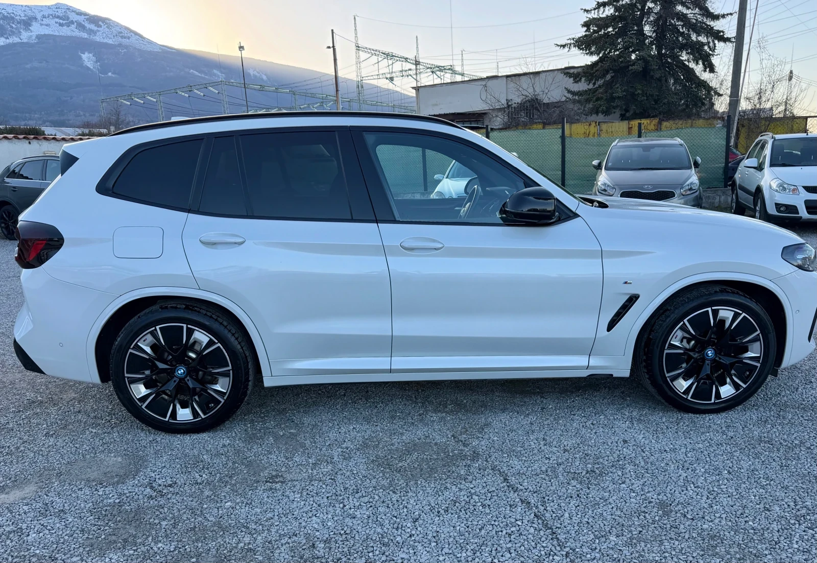 BMW iX3 M-SPORT ГЕРМАНИЯ-ГАРАНЦИЯ, снимка 6 - Автомобили и джипове - 53738413