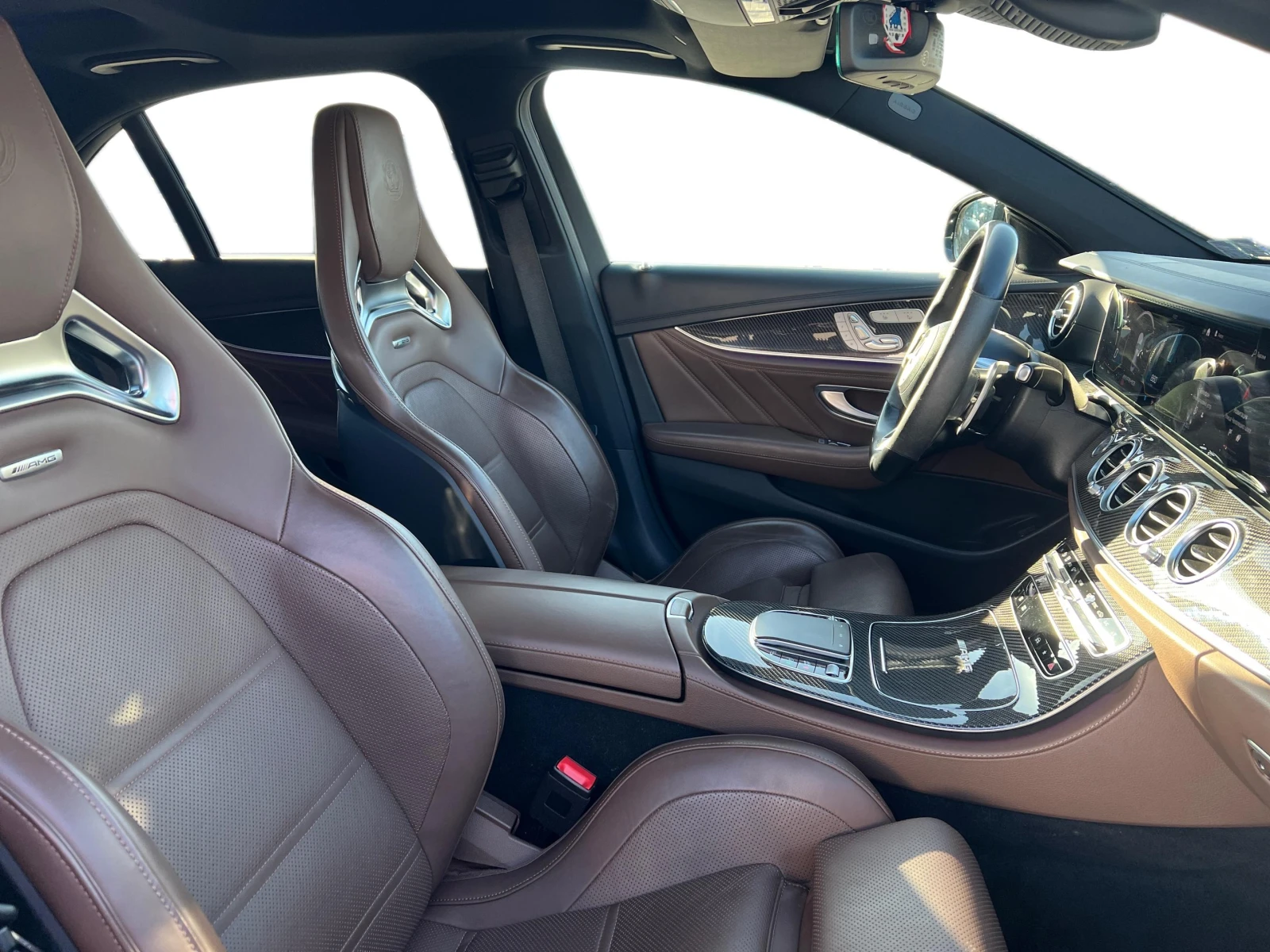 Mercedes-Benz E 63 AMG S 4MATIC+ , снимка 10 - Автомобили и джипове - 53822141