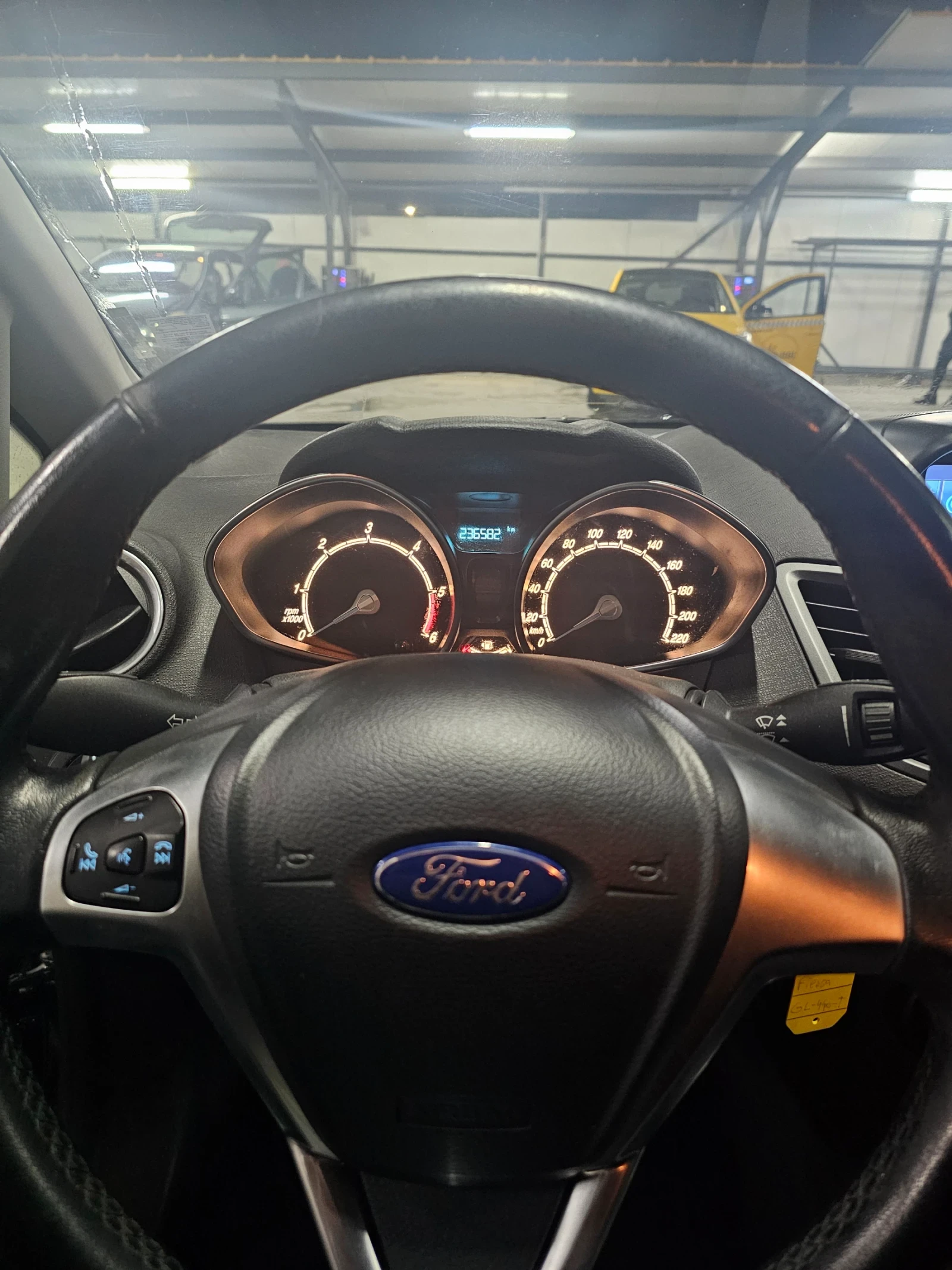 Ford Fiesta Ford Fiesta 1.5 tdci 95KC, снимка 2 - Автомобили и джипове - 53878801