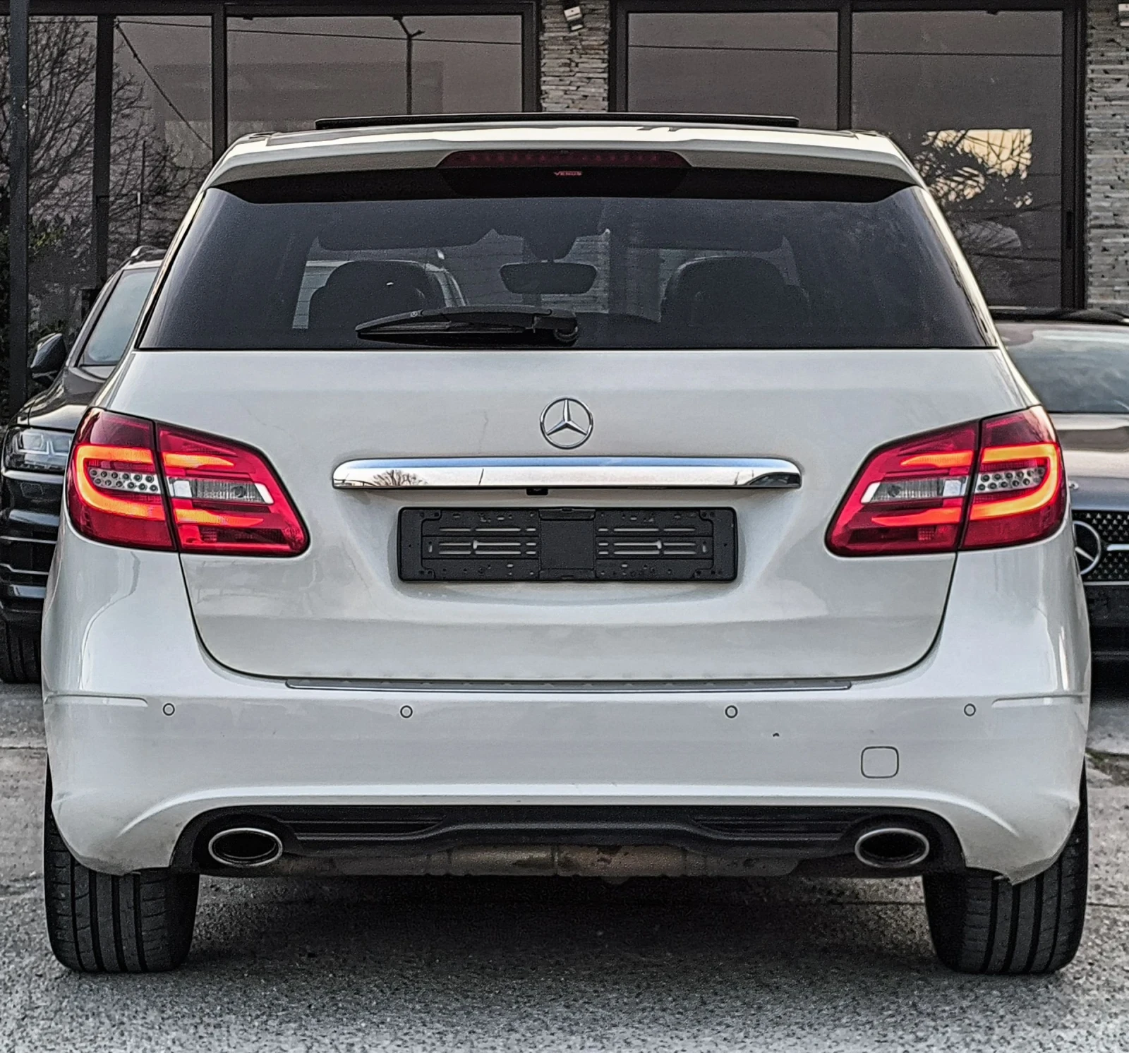 Mercedes-Benz B 180 2.2CDI SPORT КОЖА ПОАНОРАМ КАМЕРА , снимка 4 - Автомобили и джипове - 53989922