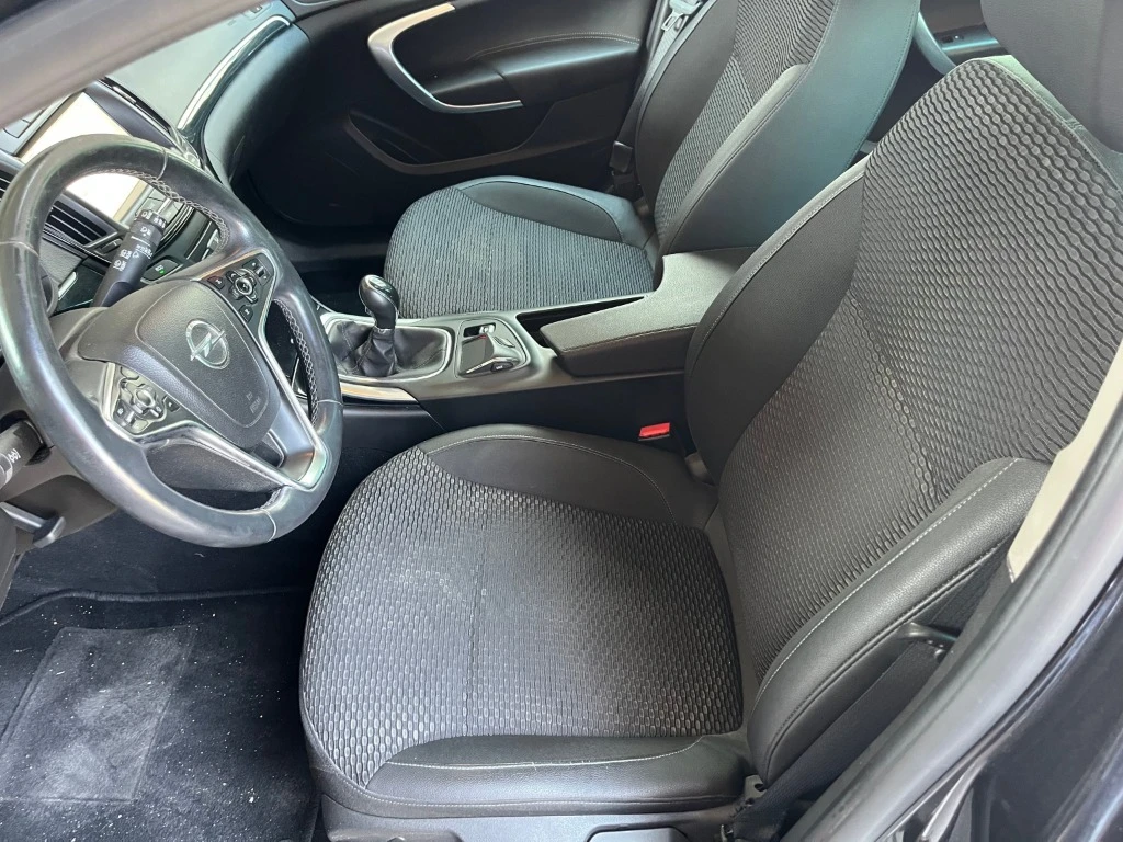 Opel Insignia 2.0 Diesel , снимка 7 - Автомобили и джипове - 54143299