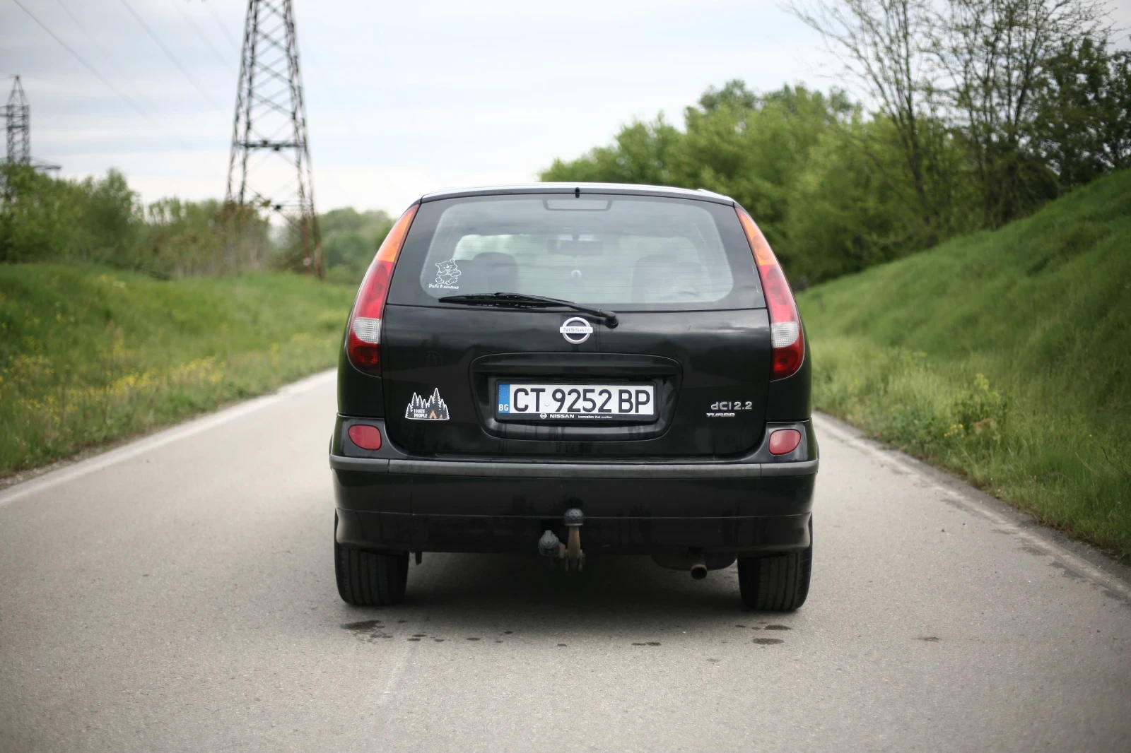 Nissan Almera tino, снимка 16 - Автомобили и джипове - 54376742