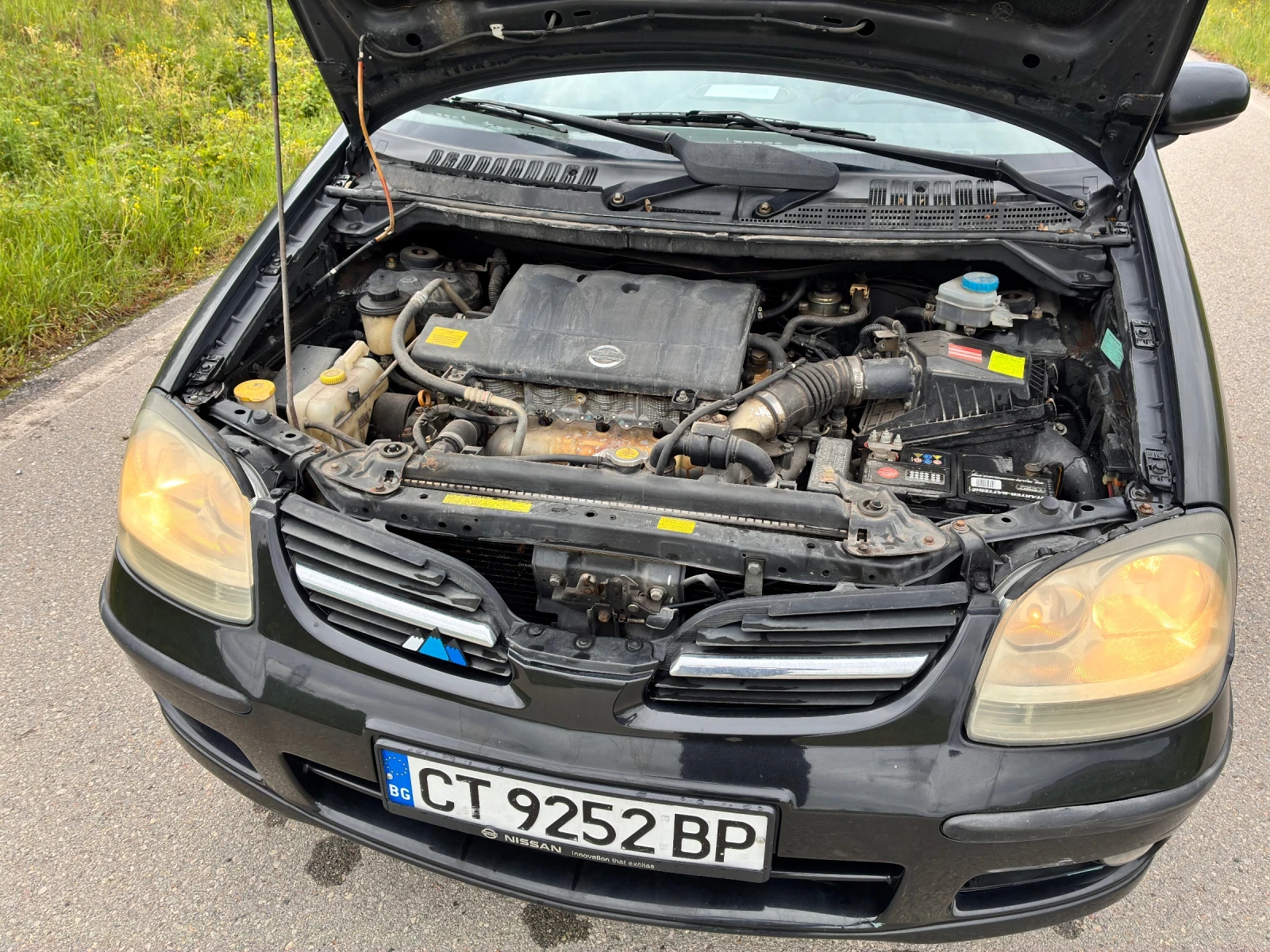 Nissan Almera tino, снимка 14 - Автомобили и джипове - 54376742