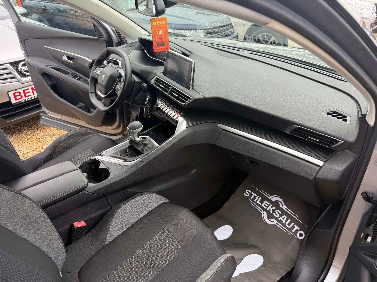Peugeot 3008 1.6- �����/120�.� | Mobile.bg � ����������� 8